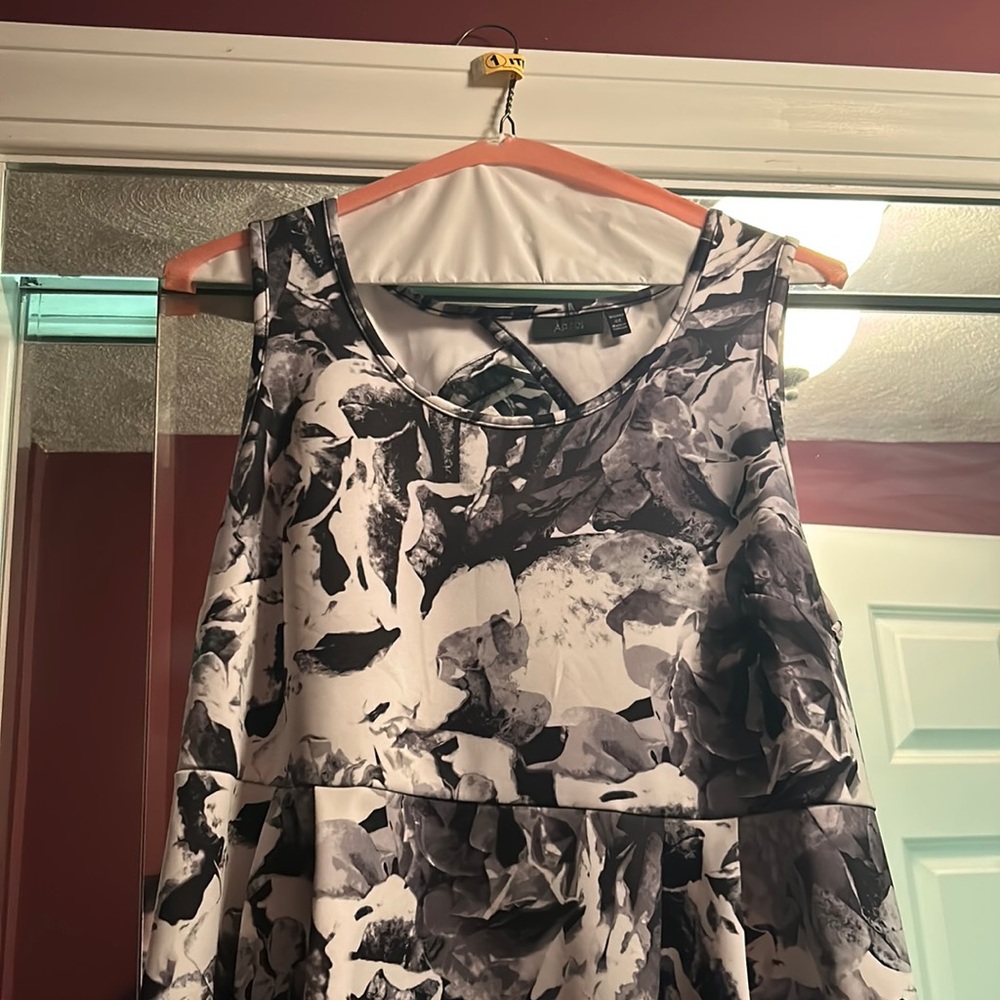 Apt. 9 dress black and white